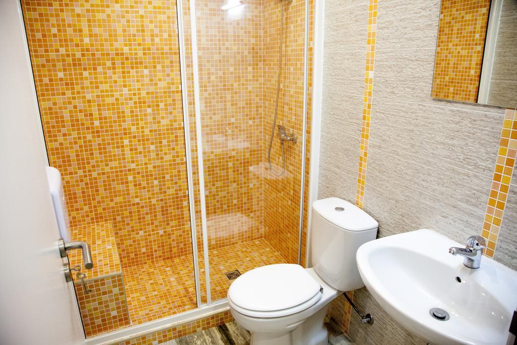 Sem Nome Hotel Alvor Quarto foto